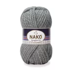 Nako Spaghetti: %75 akrilik, %25 yün karışımı kalın yapısıyla kışlık örgüler için ideal. Kolay örülür, yumuşak dokusu ve harika renkleriyle fark yaratır!