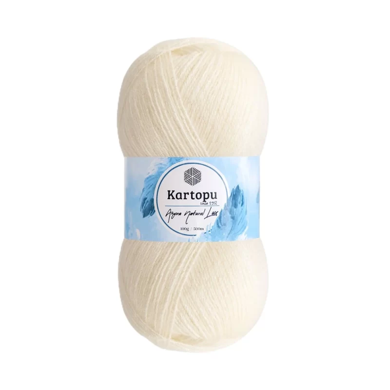 Kartopu Angora Natural Lux Simli: Yünün sıcaklığı, simin ışıltısıyla buluşuyor. Özel tasarım, el örgülerinize lüks ve zarafet katıyor. 🌟🧶