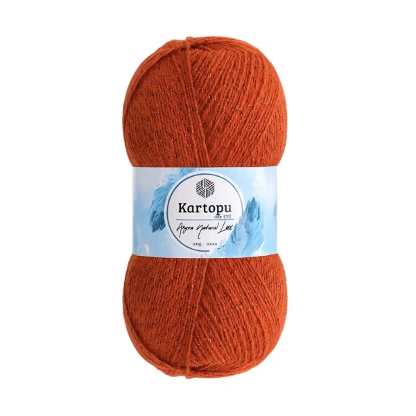 Kartopu Angora Natural Lux Simli: Yünün sıcaklığı, simin ışıltısıyla buluşuyor. Özel tasarım, el örgülerinize lüks ve zarafet katıyor. 🌟🧶