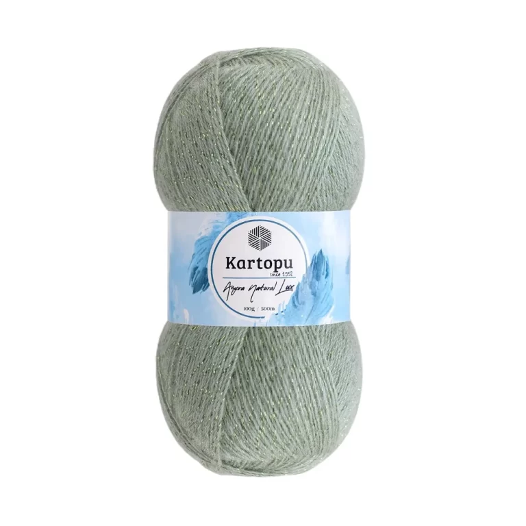 Kartopu Angora Natural Lux Simli: Yünün sıcaklığı, simin ışıltısıyla buluşuyor. Özel tasarım, el örgülerinize lüks ve zarafet katıyor. 🌟🧶