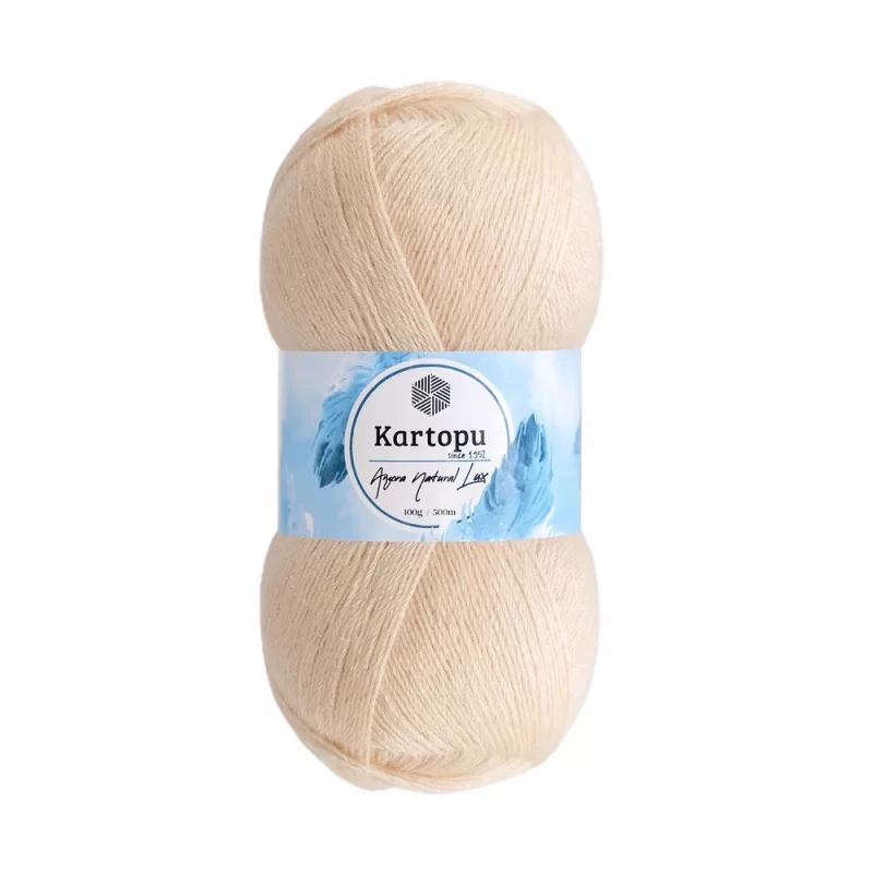 Kartopu Angora Natural Lux Simli: Yünün sıcaklığı, simin ışıltısıyla buluşuyor. Özel tasarım, el örgülerinize lüks ve zarafet katıyor. 🌟🧶