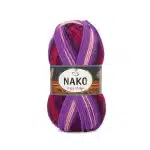 Nako Vega Stripe Batik: Renk cümbüşü ve dokunaklı yumuşaklık bir araya geliyor. Hırka, kazak, atkı ve daha fazlası için ideal. Yaratıcılığınıza renk katın
