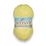 Sultan Kuzucuk Anakuzusu İpi ile örülen projeler, sıcak renkleri ve yumuşak dokusuyla dikkat çekiyor. El yapımı çantalar ve sevimli amigurumi oyuncaklar için ideal bir tercih!