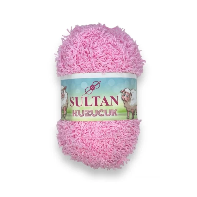 Sultan Kuzucuk Anakuzusu İpi ile örülen projeler, sıcak renkleri ve yumuşak dokusuyla dikkat çekiyor. El yapımı çantalar ve sevimli amigurumi oyuncaklar için ideal bir tercih!