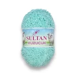 Sultan Kuzucuk Anakuzusu İpi ile örülen projeler, sıcak renkleri ve yumuşak dokusuyla dikkat çekiyor. El yapımı çantalar ve sevimli amigurumi oyuncaklar için ideal bir tercih!